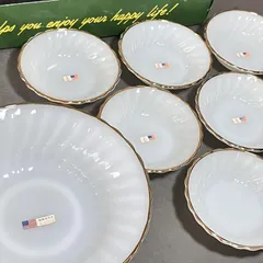 ヴィンテージ ANCHOR HOCKING アンカーホッキング FIRE KING ホワイトシェル スワール ゴールドリム サラダセット バックスタンプ2種類のサムネイル