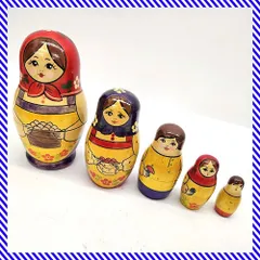美品 LINKS ロシア製 マトリョーシカ 5個組 ファミリー 家族 キノコ イチゴ 伝統工芸 木製 人形 置物 最大高さ約11.5cmのサムネイル