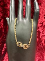 美品】GIVENCHY ジバンシィ ブレスレット チャーム メッキ ゴールド 