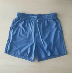 ルルレモン ショーツ ハーフパンツのサムネイル