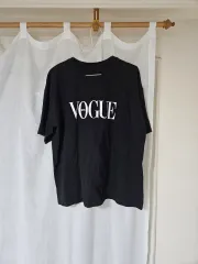 ユニセックス ブラック VOGUE SEOUL ソウル 半袖Tシャツのサムネイル