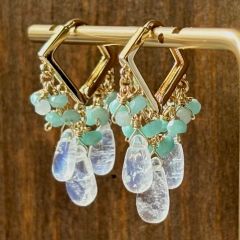 SOU / ブルームーンとアマゾナイトのピアス