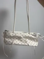 ドット リー ボールコア ペンダント ショルダー バッグのサムネイル