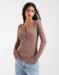 フリーピープル レディース トップス Tシャツ Free People Jamie henley long sleeve Tshirt in sepia clayELLOW PINK ピンクのサムネイル