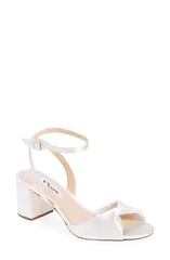 ニナ レディース シューズ ヒール サンダル アンクル Nina Nigella Glitter Ankle Wrap Sandal Ivory アイボリーのサムネイル