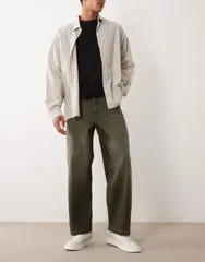 エイソス メンズ ボトムス デニムパンツ ジーンズ ASOS DESIGN loose straight jeans Khaki カーキのサムネイル