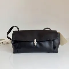ルメモ メメ ショールバッグ ブラック 新品のサムネイル