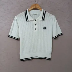 B8-6/白 KARA（カラ） ニットTシャツ レディースのサムネイル