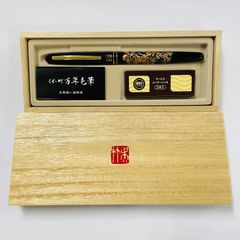 不二家ペコちゃん・セーラーコラボ万年筆 新品未開封 - メルカリ