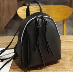 リュックサック ショルダーバッグ ミニリュック バッグ　ブラック　小物　収納のサムネイル