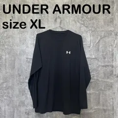 【T-1928】UNDER ARMOUR アンダーアーマー XL 長袖 Tシャツ ブラック 黒 ワンポイント ロゴ スポーツ トレーニング インナーのサムネイル