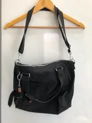 【D2-21】◇   KIPLING    ショルダーバッグ　　ブラックのサムネイル