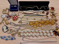 購入金額最低総額40万円以上！！】【遺品整理】アクセサリー・時計など 