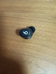 beats solo buds 右耳のみ　ブラックのサムネイル