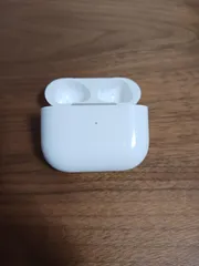 （正規品）AirPods 第3世代 充電ケースのみのサムネイル