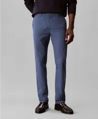 【送料無料】 カルバンクライン メンズ カジュアルパンツ ボトムス Mens SlimFit Tech Stretch Pants Crayon Blueのサムネイル