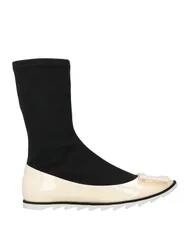 ロジェ・ヴィヴィエ レディース シューズ ショートブーツ ROGER VIVIER ショートブーツ Black ブラックのサムネイル