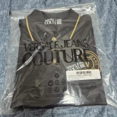 ヴェルサーチェ ジーンズ クチュール カラーTシャツ ブラックのサムネイル
