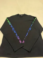 VETEMENTS ヴェトモン ゴシック ロングスリーブのサムネイル