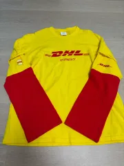 M VETEMENTS DHL 長袖のサムネイル
