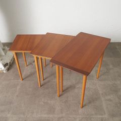 輸入】北米家具 クラシック 木製トリム付きソファ - メルカリ