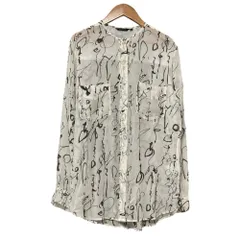 良品 pas de calais パドカレ レタードプリント ロングスリーブ ノーカラー シアーブラウス シャツ 6135-260 サイズ36 ホワイト  レディース 古着 中古 USEDのサムネイル