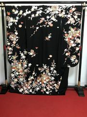 在庫入替の為、処分◉ 中古婚礼用アンティーク大振袖⚫︎ひきずり