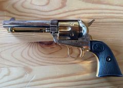 タナカ COLT SAA.45 5.5インチ ニッケル ガスガン 木製グリップ - メルカリ