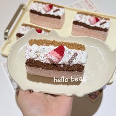 いちごウエハースロングおにぎり スクイーズ シリコーン ぷにぷに やわらか ストレス解消 かわいい