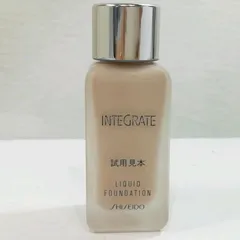 【中古】【送料無料】資生堂 インテグレート リキッド ファンデーション 120 25ml★試用見本※メール便でお送りします【代引き不可】のサムネイル