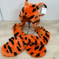 美品 東京ディズニーリゾート/TDR 虎/トラ/チャンドゥ柄 ファンキャップ マフラー付き帽子 オレンジ×ブラック ぬいぐるみ素材[OL01054]のサムネイル