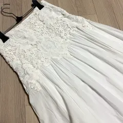 SEE BY CHLOÉ ツートンレース 綿 ロング丈スカート マキシ スカート ロング丈 白 セルフウェディング 一歳の誕生日 清純系 華奢 SEE BY CHLOÉのサムネイル