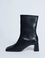 トップショップ レディース シューズ ブーツ・レインブーツ レザー ヒール Topshop Sara premium leather square toe flared heel boots Blacのサムネイル