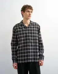 トップマン メンズ トップス シャツ リラックスフィット Topman relaxed fitextured plaid camp collar shirt Black ブラックのサムネイル