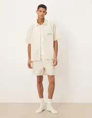 カルバンクライン メンズ ボトムス カジュアルパンツ ショートパンツ Calvin Klein Heritage Crest poplin pajama shortstripes part of aのサムネイル