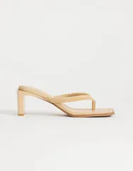 トップショップ レディース シューズ サンダル ヒール Topshop Sadie toe thong heels in camel キャメルのサムネイル