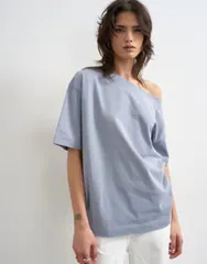 トップショップ レディース トップス Tシャツ Topshop fallen shoulder Tshirt in dusty blue ブルーのサムネイル