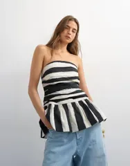 トップショップ レディース トップス タンクトップ Topshop gathered bust bandeau top with peplum hem and white stripes Mono sのサムネイル