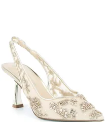 ベッツィジョンソン レディース シューズ パンプス メッシュ Blue by Betsey Johnsonikki Mesh Flower Beaded Slingback Pumps Light Gのサムネイル