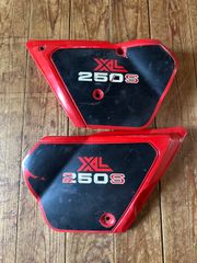 バイク 希少 70年代 ホンダ XL250S 純正サイドカバー 左右