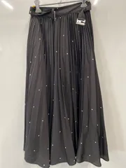PC304⚫︎REDY AZEL⚫︎レディアゼル⚫︎スカート⚫︎プリーツ⚫︎ウエスト半ゴム⚫︎ロング丈⚫︎ウエストベルト⚫︎水玉模様⚫︎レディース⚫︎size S⚫︎黒✖️白のサムネイル