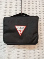 GUESS ブラックのサムネイル