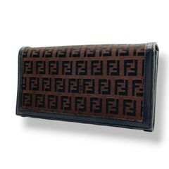 FENDI フェンディ ズッキーノ 長財布 フラップ式 ブラック レザー FENDI フェンディ ズッキーノ 長財布 フラップ式 ブラック レザー