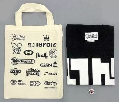 [중고] T 셔츠 (캐릭터) 이카로고 T 셔츠 (토트 백 + 캔 배지 포함) 블랙 S 사이즈 [Splatoon (스플라툰)]