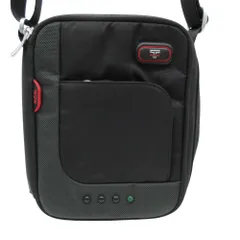 TUMI トゥミ ショルダーバッグ 斜め掛け ナイロン ポーチ 鞄 ブラック メンズ レディース 【中古】のサムネイル