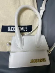 JACQUEMUS ジャックムス ル チキート ミニバック 白のサムネイル