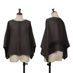 イッセイミヤケミーISSEY MIYAKE me フロッキープリントクレーププリーツカーディガン チャコールFのサムネイル