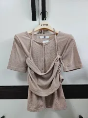 ベージュ ゴージ ニット ボタン ノースリーブ トップス セット (新品)のサムネイル
