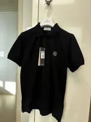 (新品) STONE ISLAND ストーンアイランド キッズ 14サイズ ポロ ピケ 半袖 Tシャツ ブラック 新作のサムネイル