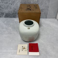 白磁 牡丹 彫 壺 有田 中尾恭純 中仙窯 木箱共箱 在銘 - メルカリ
